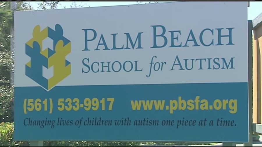autism palm breaking sign