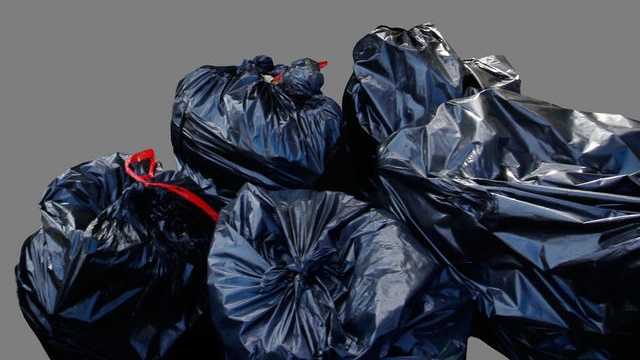 Palm Beach County commissioners are set to vote on a plan to import trash from other parts of Florida and across the country to Palm Beach County. 