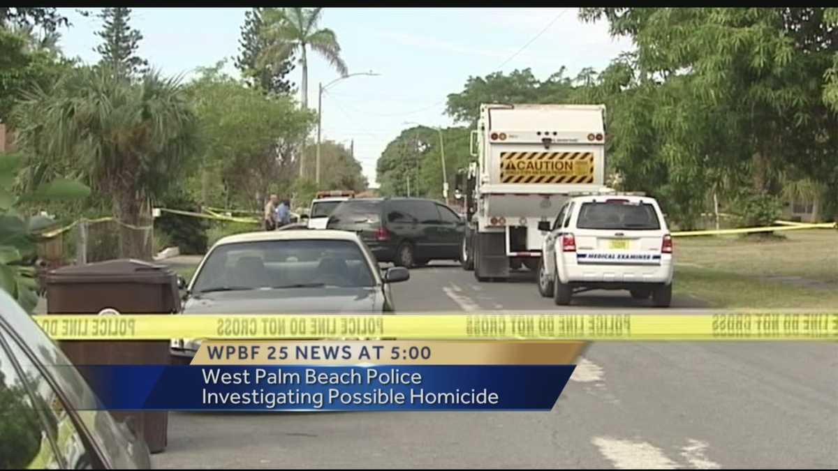 Investigators: Body found in car in West Palm Beach