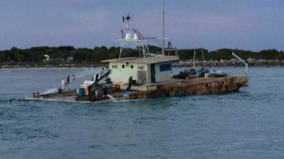 One Man Is Dead After Barge Sinks In Fort Pierce Inlet