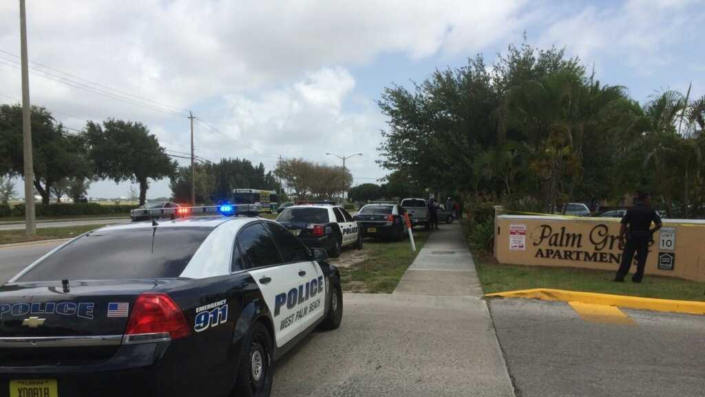 West Palm Beach shooting leaves one man dead, 2 injured