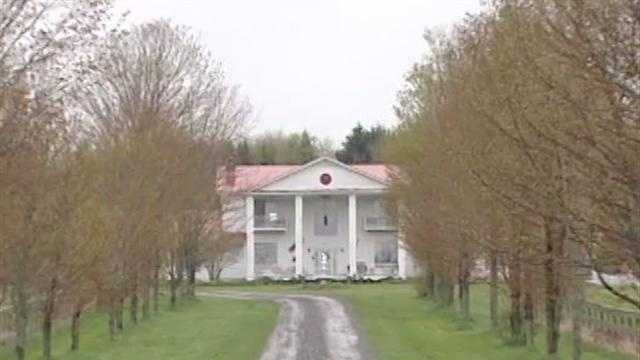 A home in Hardwick, Vermont is being auctioned by the U.S. Marshal Service.