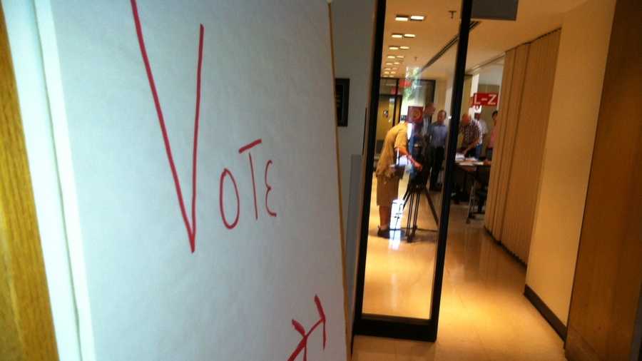 No line for ballots at the Ward Five polling place in Burlington Tuesday morning.