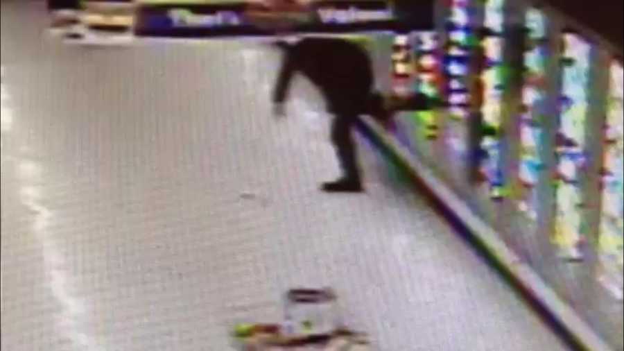 Berlin police are looking to identify a group of teens in trouble for spilling milk in a local grocery store, or more accurately, smashing it.