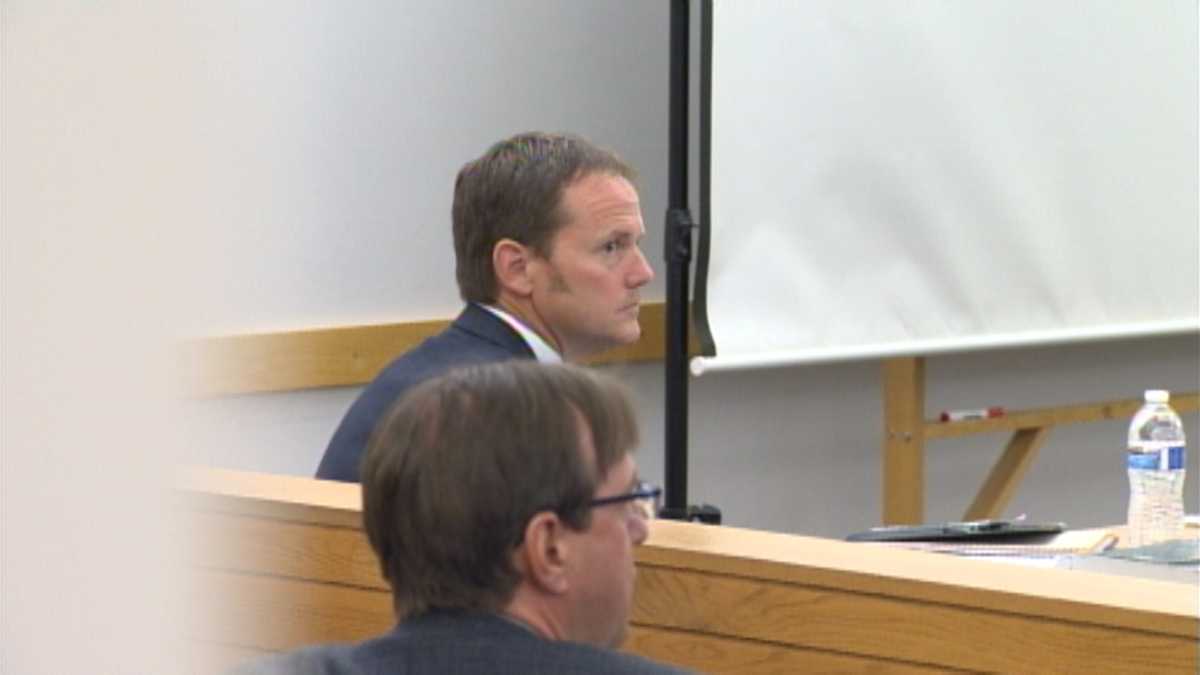 Defense asks judge to dismiss deputy chief's DUI case