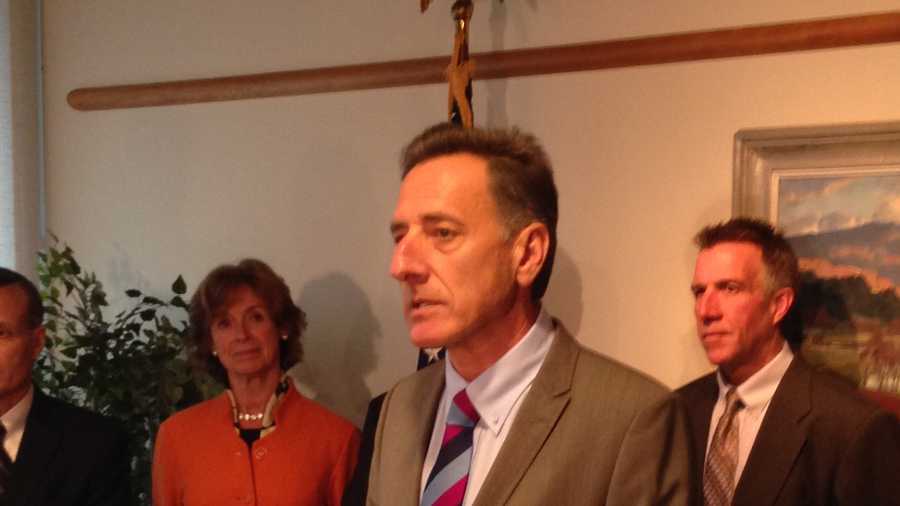 Gov. Peter Shumlin and health exchange team announce new contingency plan should exchange website glitches continue to disappoint.