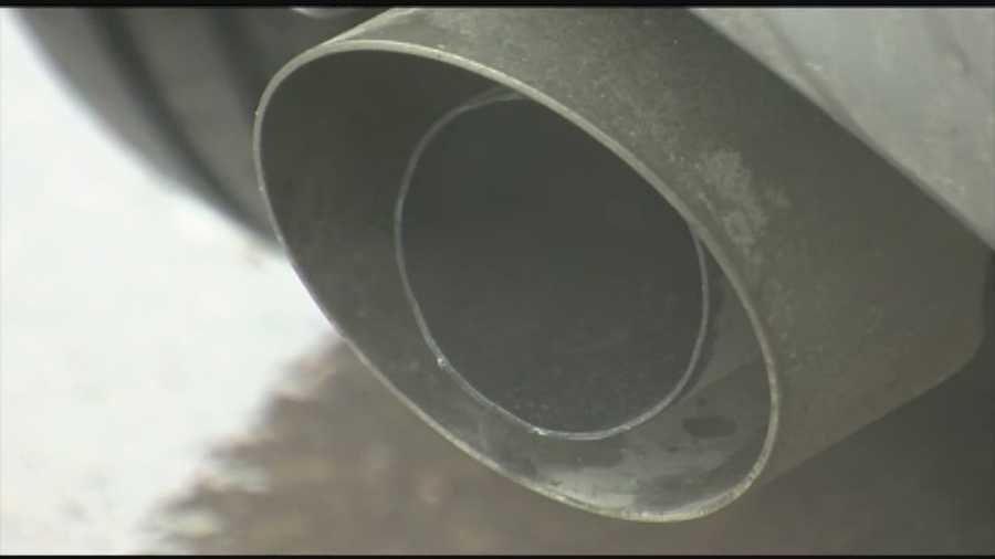 A law banning car idling beyond five minutes within an hour goes into effect Monday.