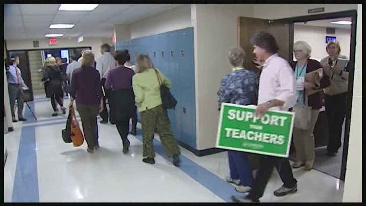 South Burlington teachers announce strike