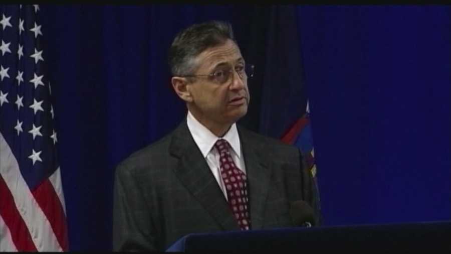 Longtime Speaker Sheldon Silver faces federal corruption charges
