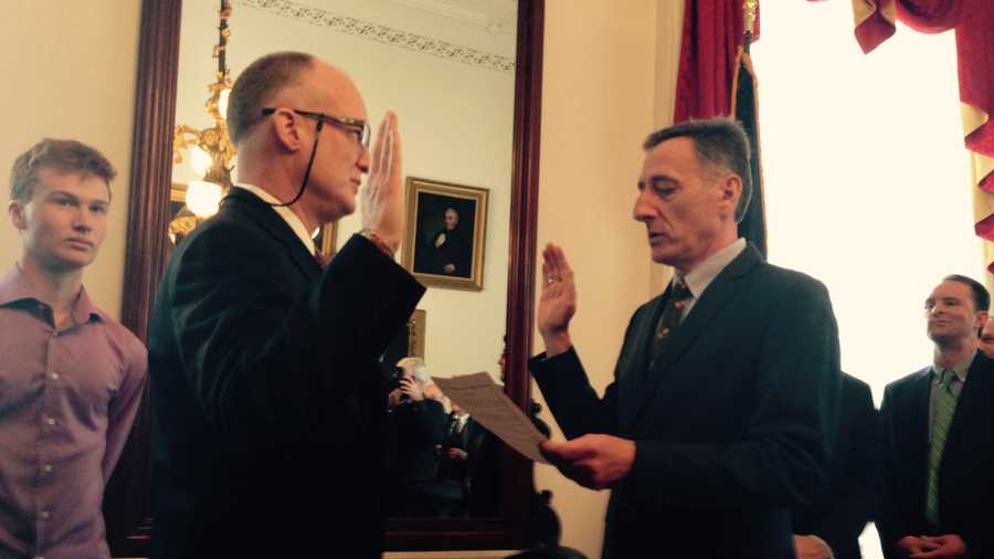 Gov. Peter Shumlin administers the oath to Washington County State's Attorney Scott Williams. 
