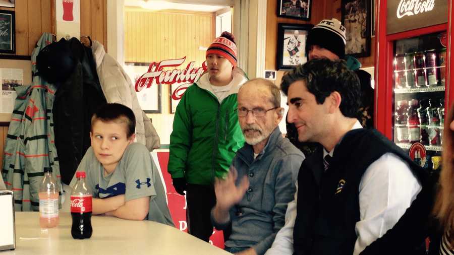 Mayor Miro Weinberger makes a campaign stop at Handy's Lunch on Maple Street Monday.