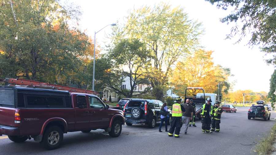 Burlington police say alleged drunken driver causes threecar crash