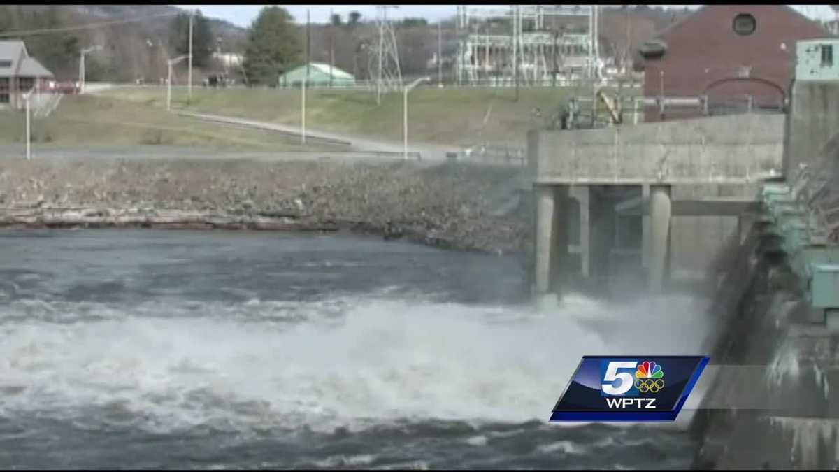 Hydro dam purchase possibilities raise questions in VT State House