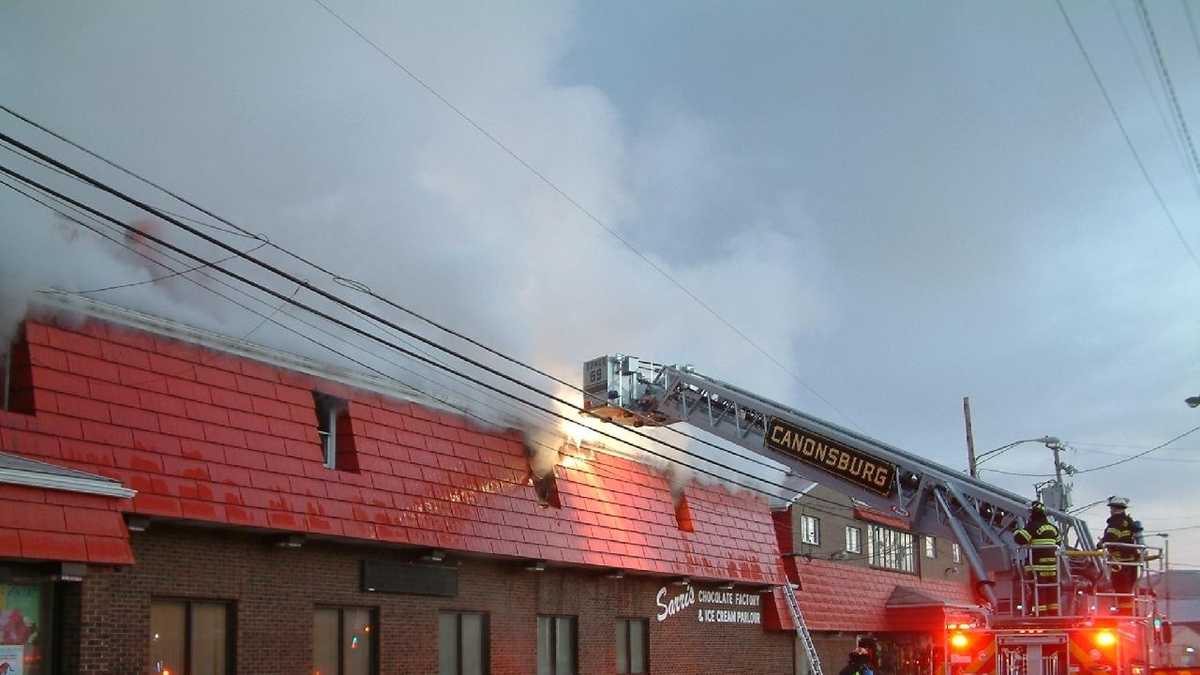 In Photos Fire At Sarris Candies Factory