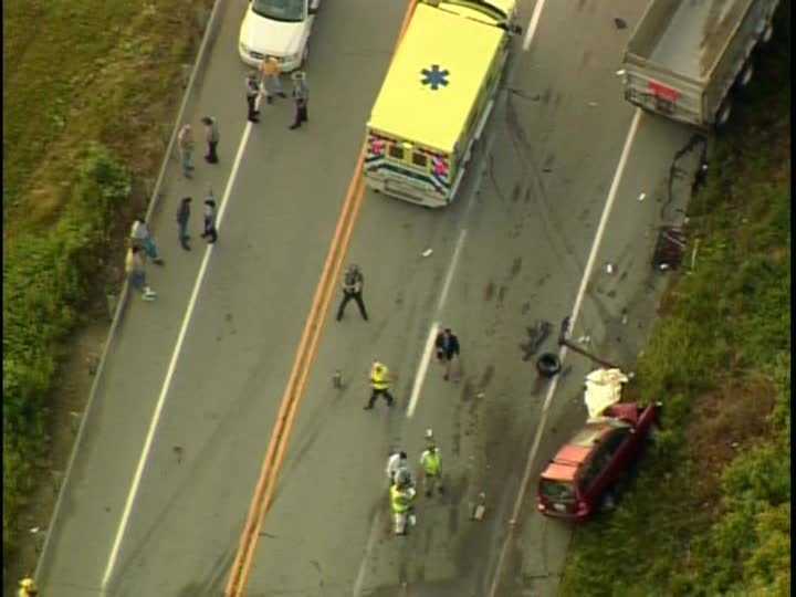 Fatal accident involving coal truck along Route 422 in Armstrong County