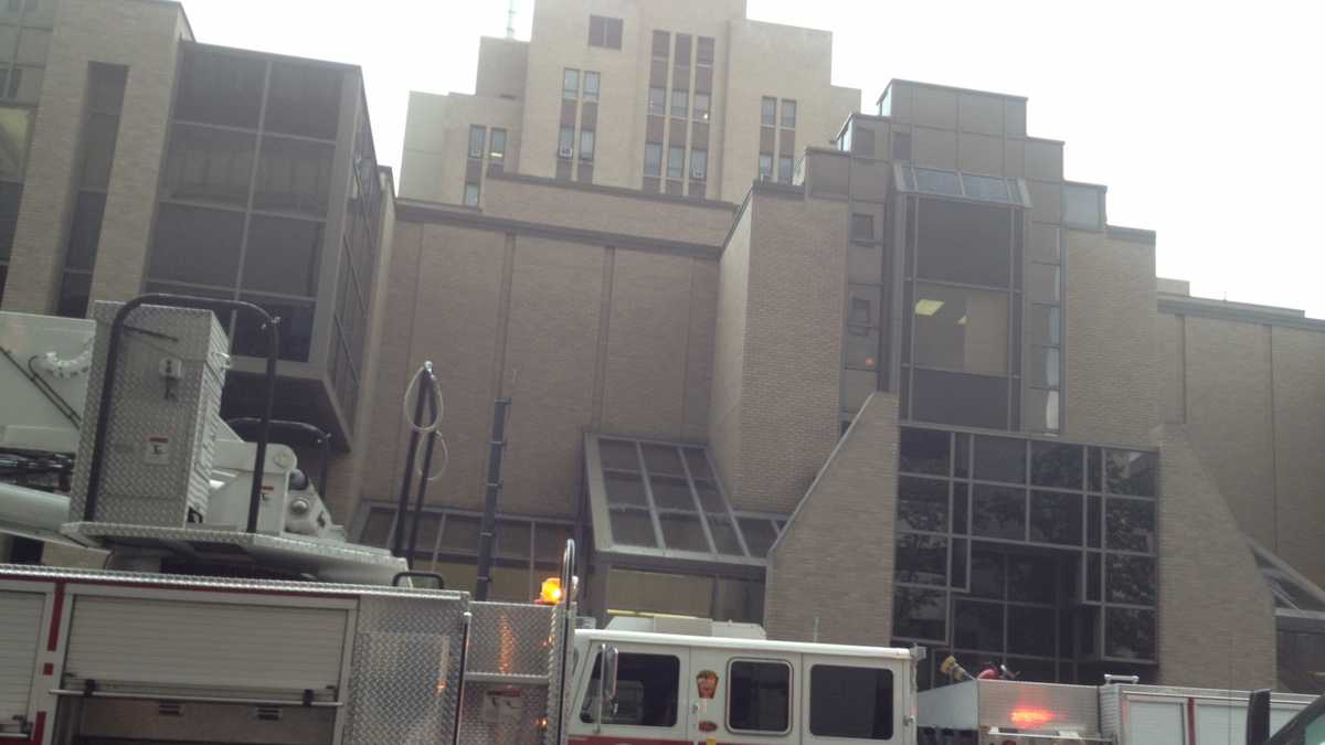 Fire evacuates Pitt dental school