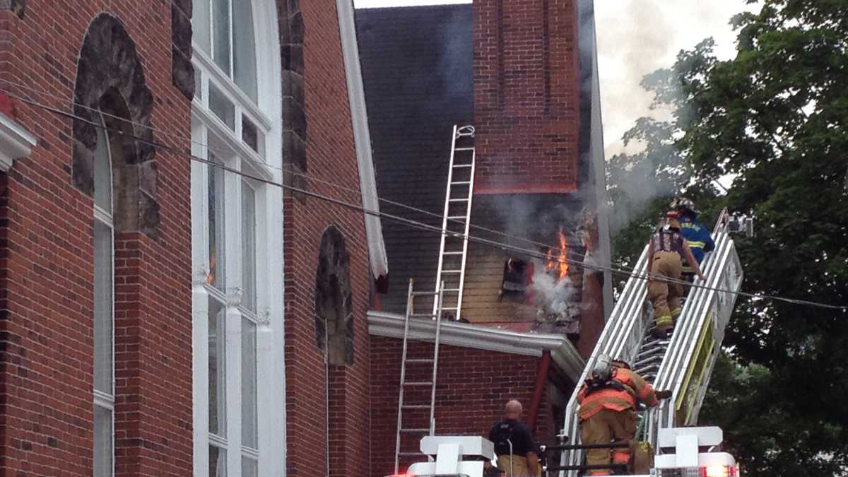 Photos Carnegie church fire