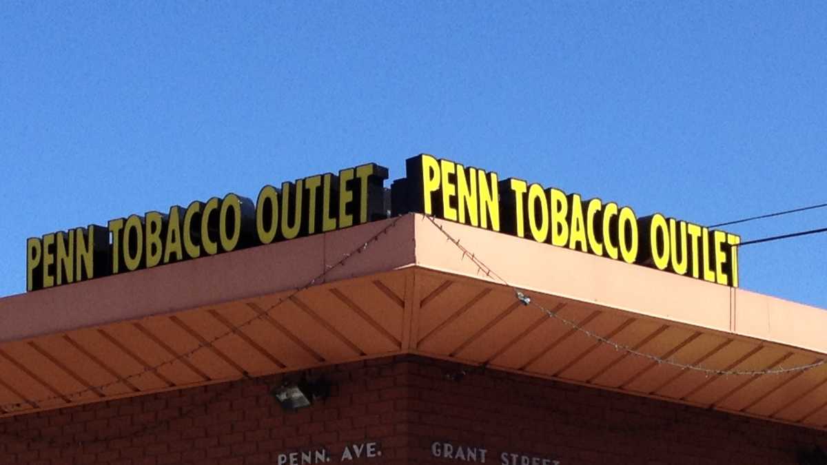 all chemicals in tobacco How does smoking cause cancer?