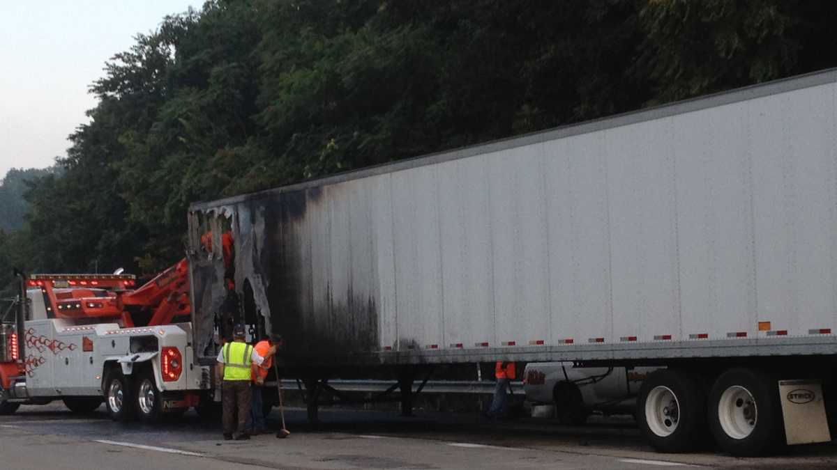 Mail truck catches fire on Interstate 279