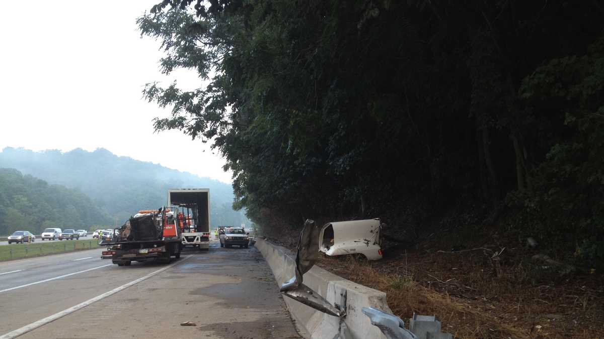 Mail truck catches fire on I279