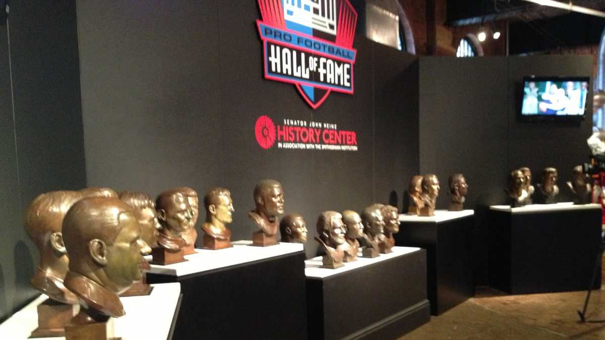 in-photos-steelers-hall-of-fame-busts-come-to-heinz-history-center