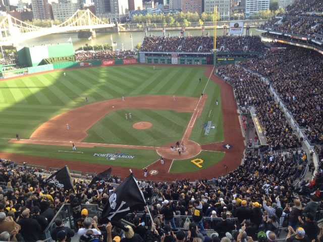 In photos: NLDS Game 4 at PNC Park