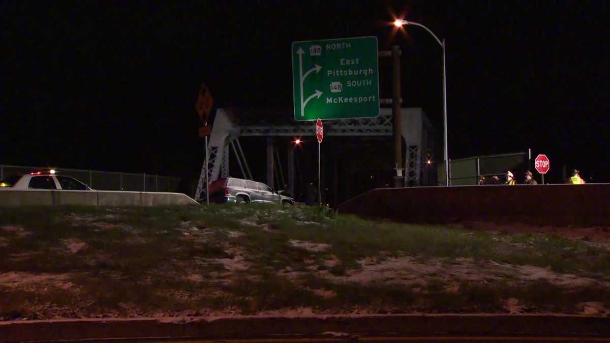 Photos McKeesportDuquesne Bridge crash