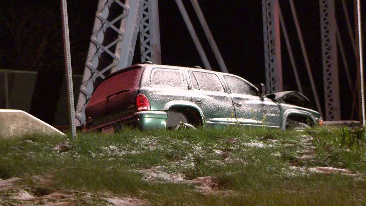 Photos McKeesportDuquesne Bridge crash