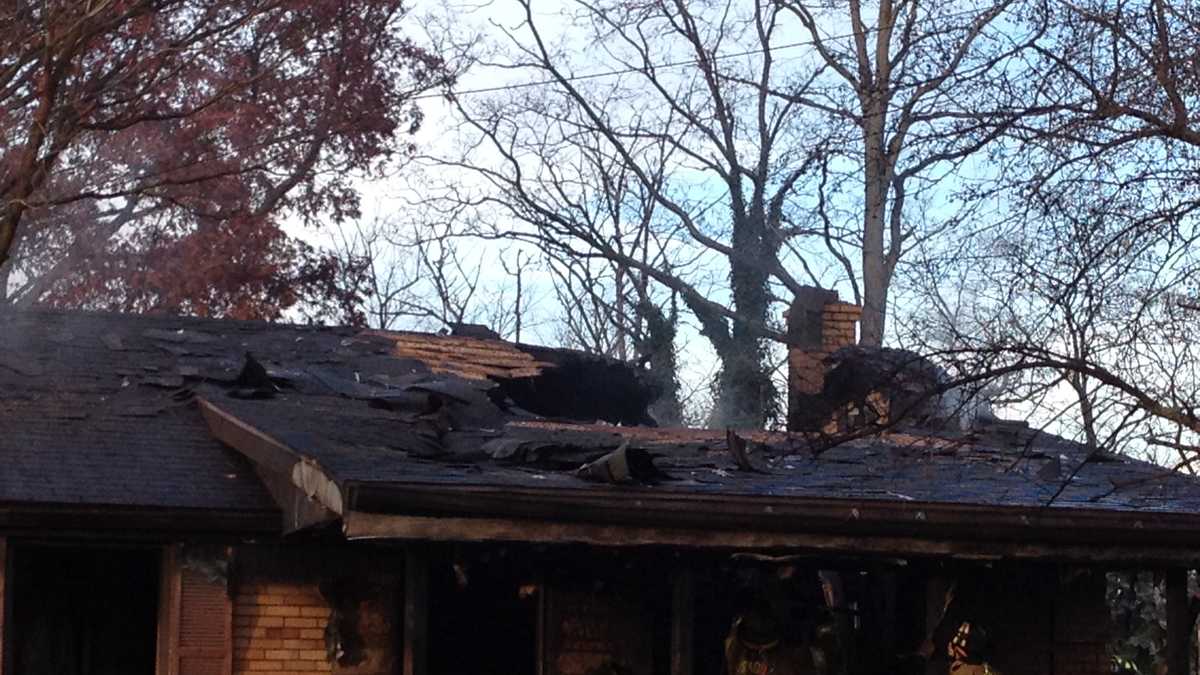 Photos Fire destroys house in Baden