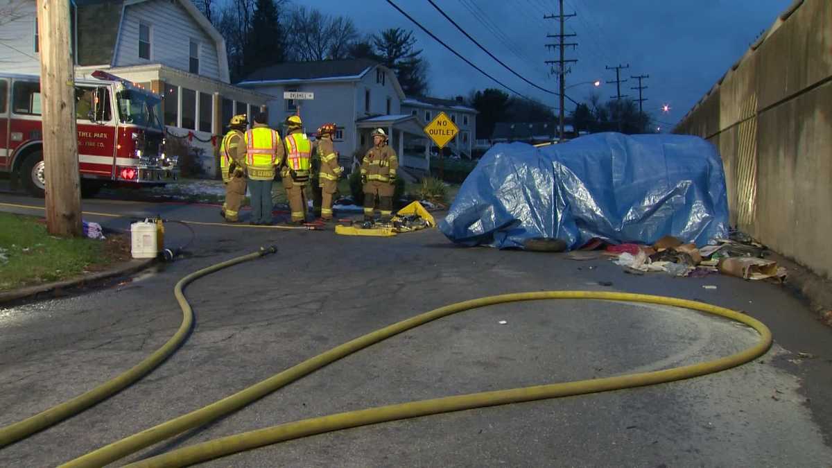 Photos Car crashes into concrete wall in Bethel Park