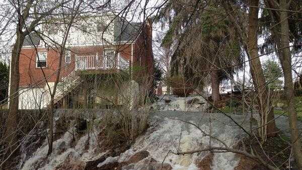 Water Main Break Floods Yards In Bethel Park