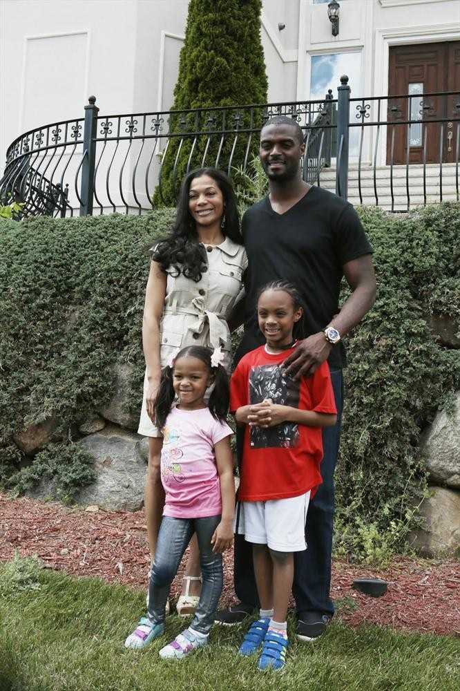 Celebrity Wife Swap: Plaxico Burress & DJ Paul