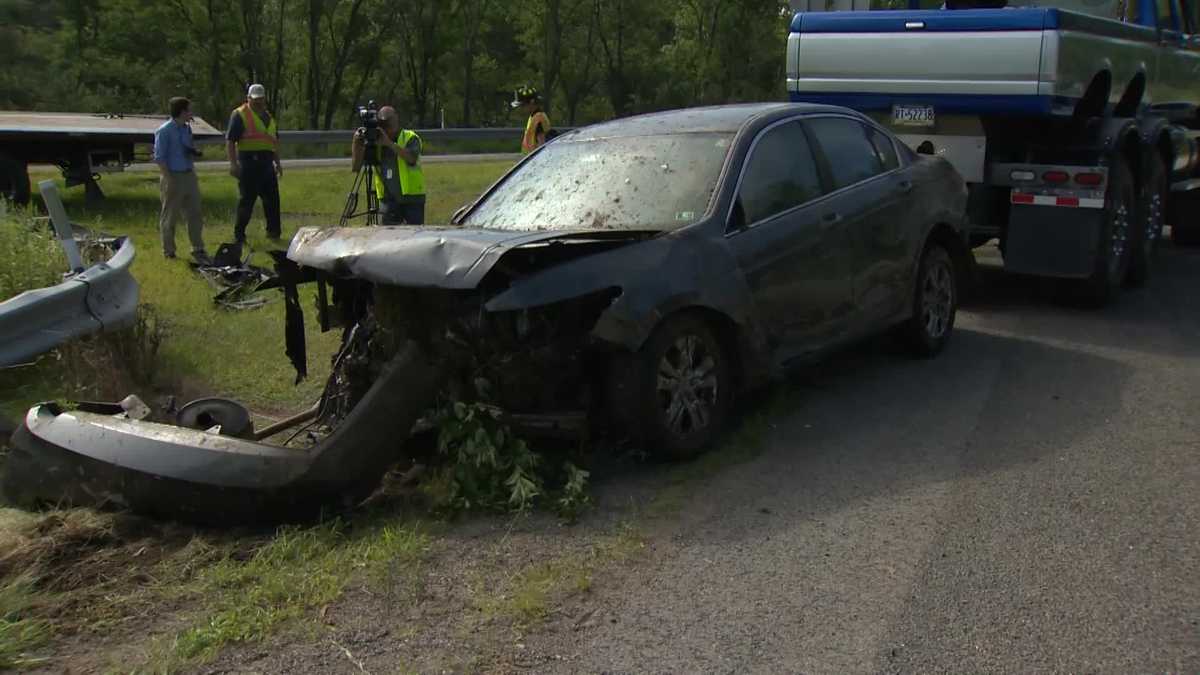 Photos Car in deadly Butler County crashed pulled from ravine