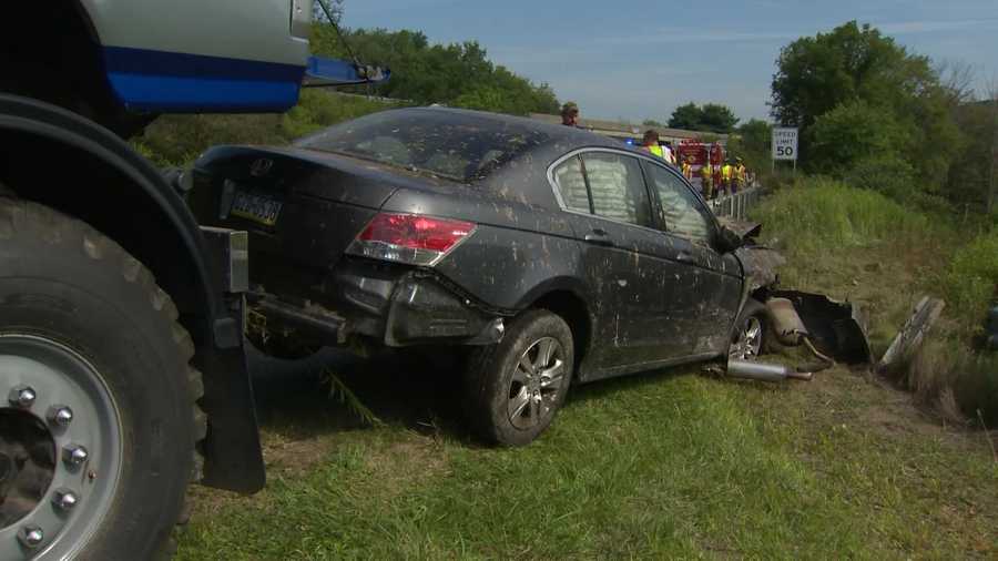 Photos Car in deadly Butler County crashed pulled from ravine