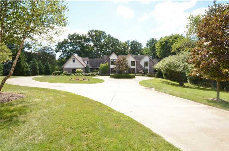 Enjoy plenty of space in this 1.17M Fox Chapel home