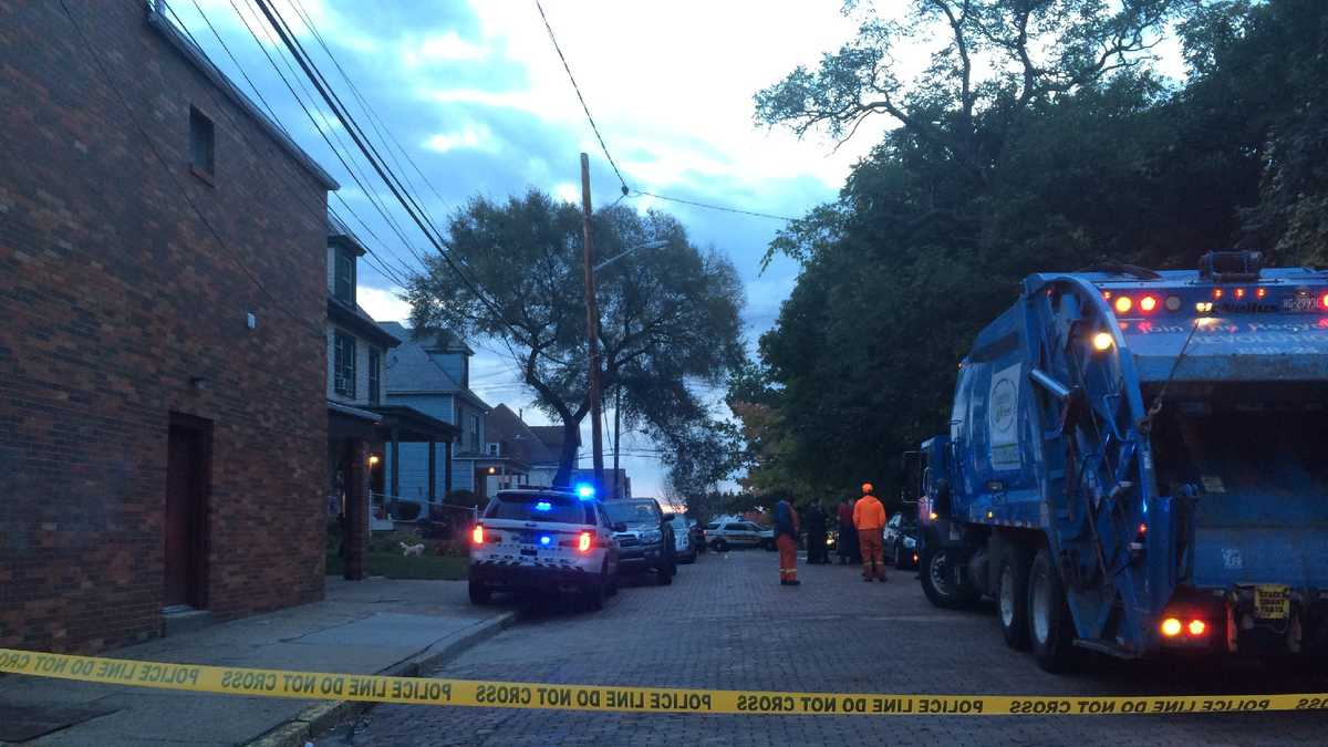 Crime scene photos Pittsburgh garbage collector slain