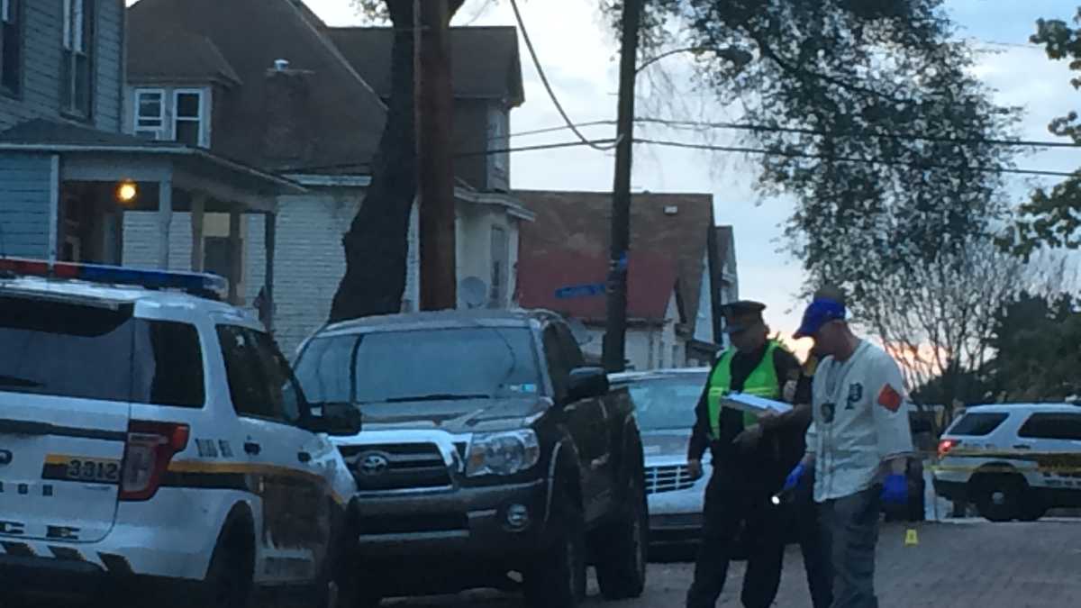 Crime scene photos Pittsburgh garbage collector slain