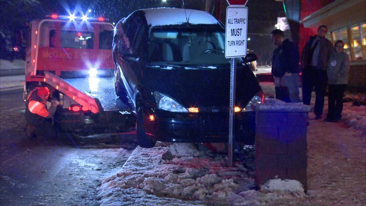 Photos Car crashes outside Eat 'n Park on Banksville Road