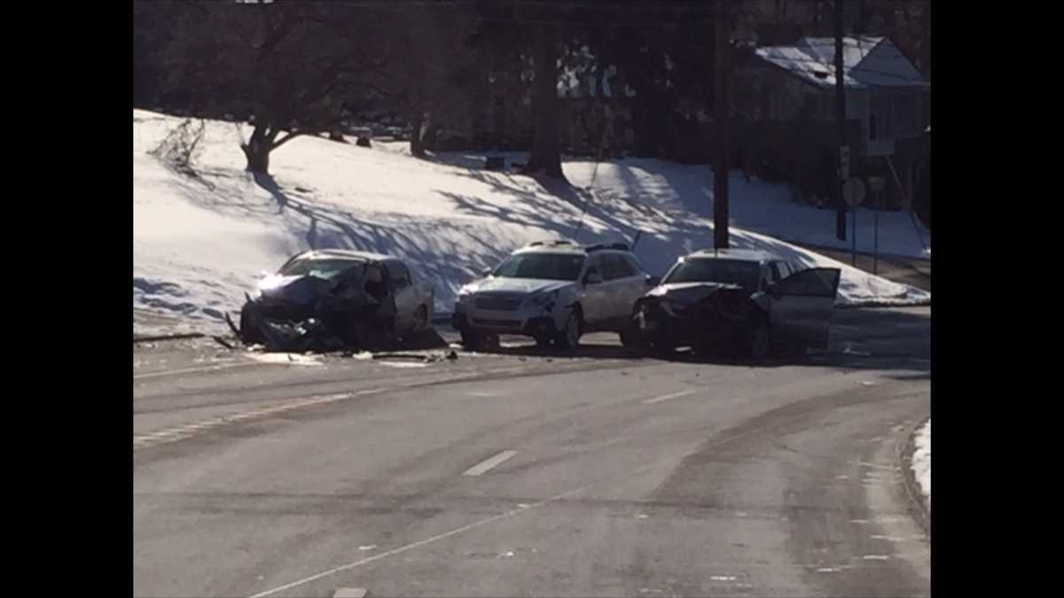 Four people injured in Mt. Lebanon multicar accident