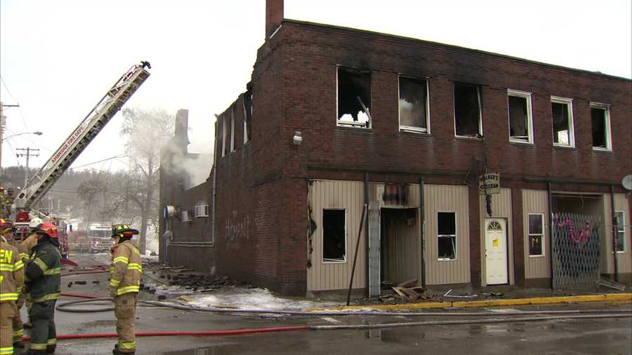 Photos Fire at Walker's Market building in Aliquippa