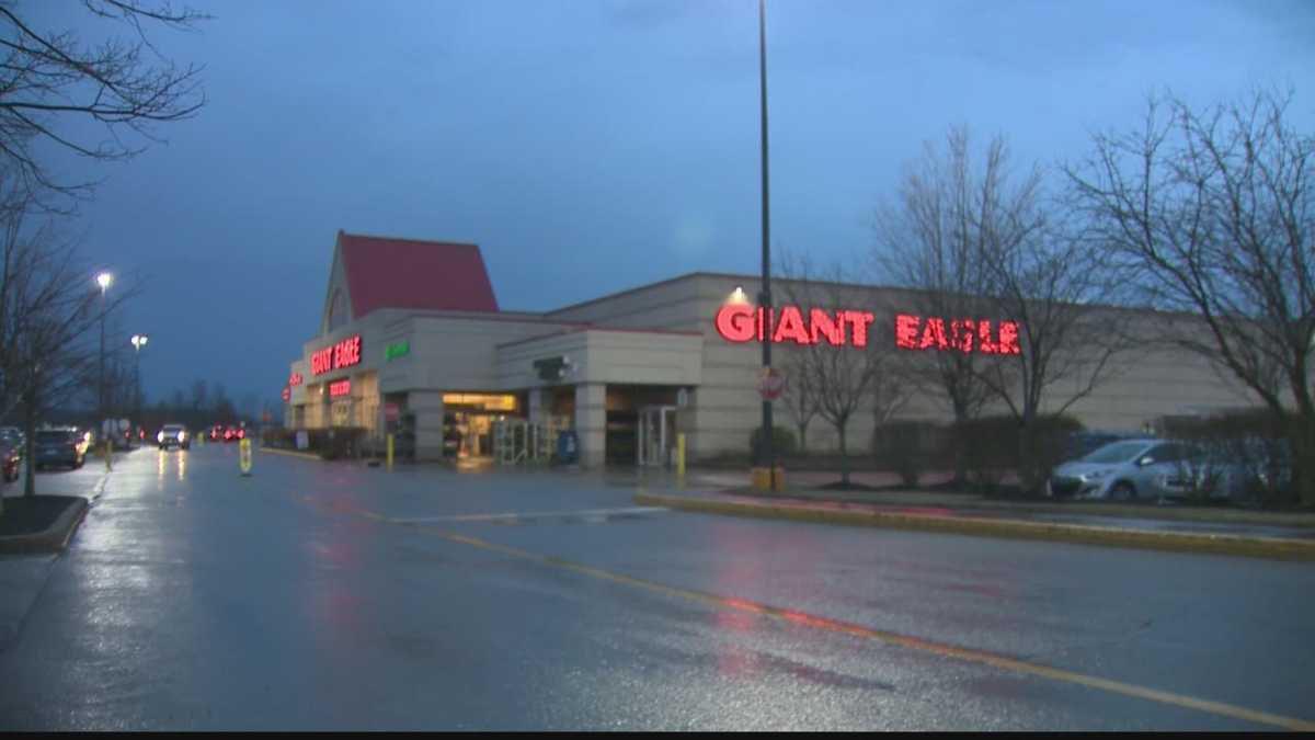 Giant Eagle voluntarily recalls 38 food products in one month, cites