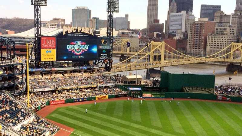What to Eat at PNC Park, Home of the Pittsburgh Pirates, 2015