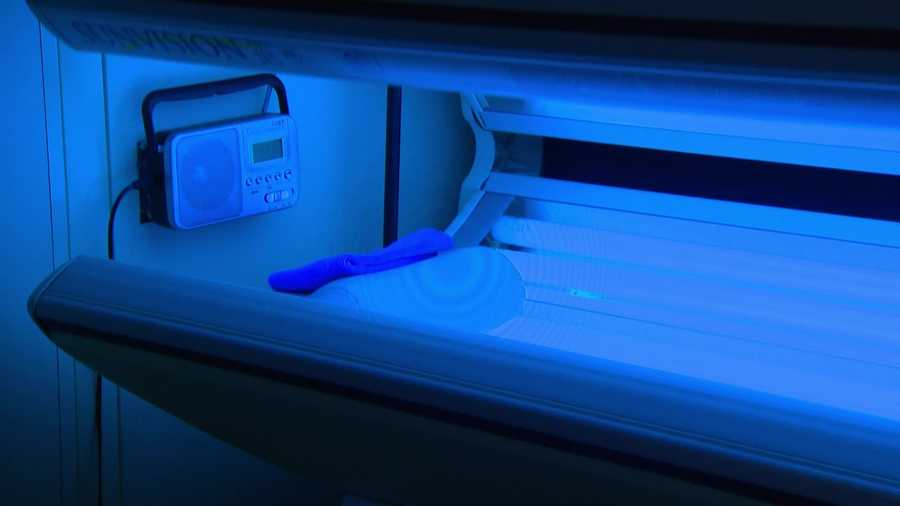 A tanning bed.