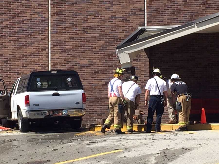 Photos Car crashes into Big Lots on McKnight Road