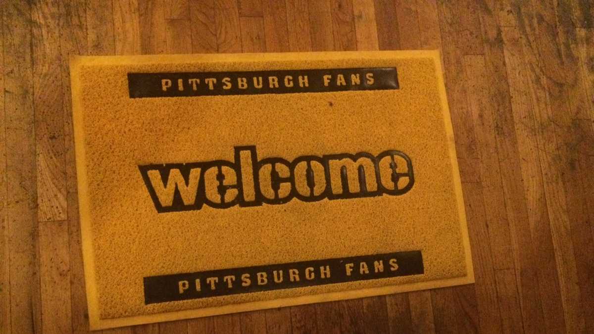 Steelers Bar In Cincinnati Is Friendly Territory For Pittsburgh Fans