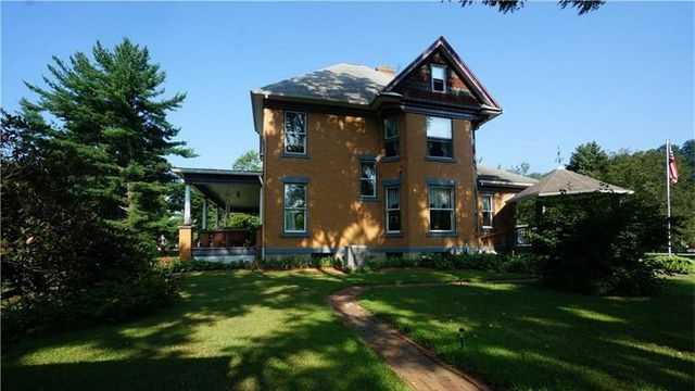 Photos: Inside Buffalo Bill's home from 'Silence of the Lambs'