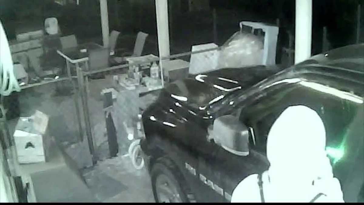 Mount Pleasant police search for people responsible for rash of car ...