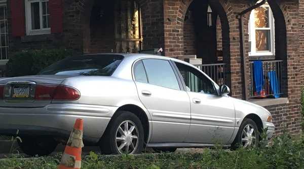 Woman injured when bullet shatters car window in Penn Hills