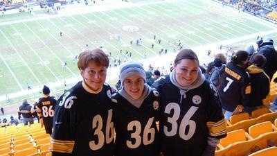 How the Pittsburgh Steelers Attract Female Fans - Front Office Sports