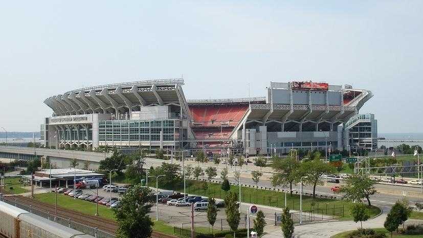 Cleveland Browns game streaker banned from stadium